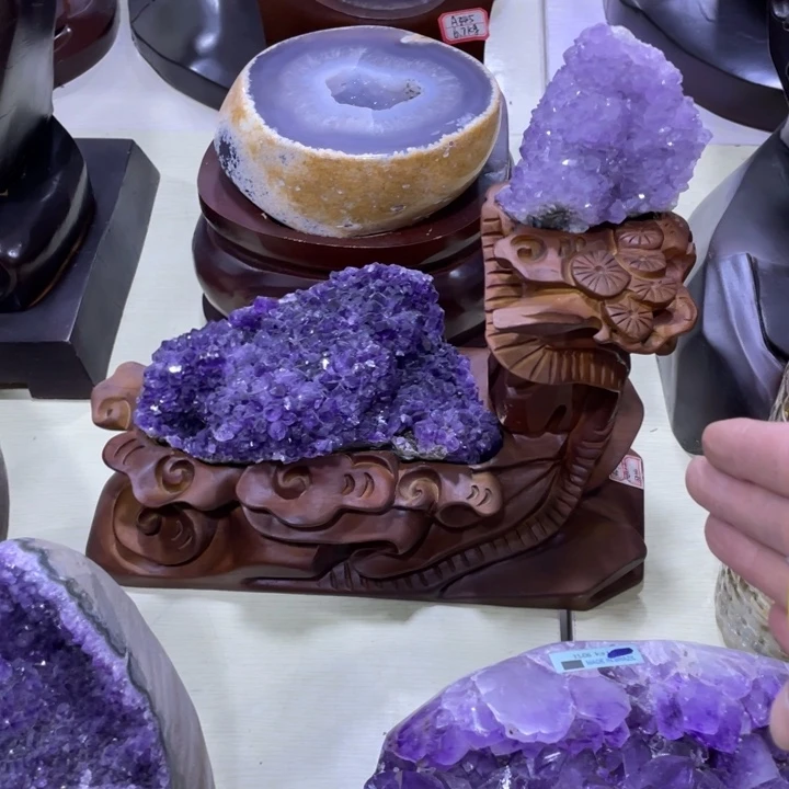 紫晶水晶摆件未镶嵌