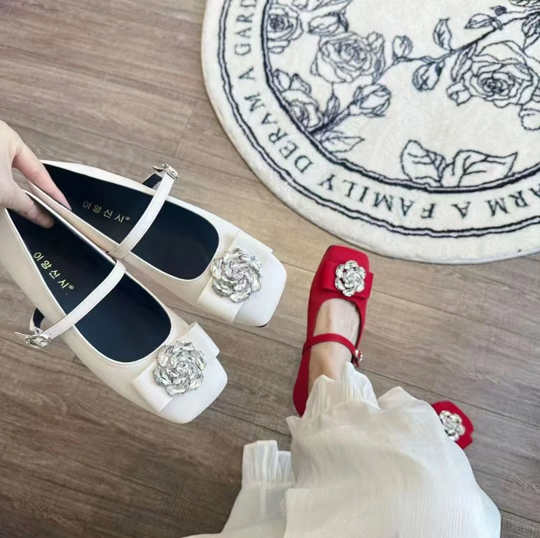 【媛媛】韩版套脚时尚方头平底防滑单鞋法式女鞋山茶花blokette