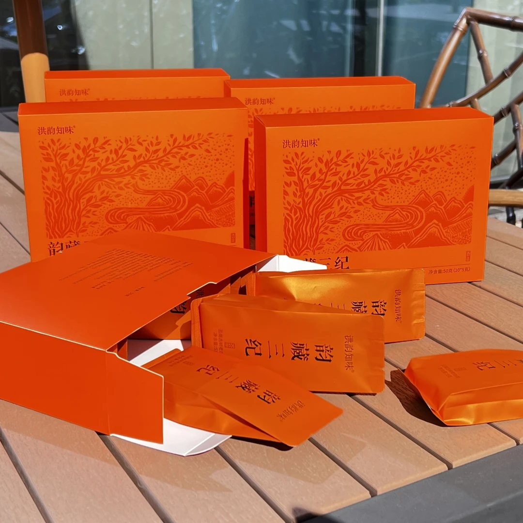 洪韵知味 韵藏三纪 300年古树 4年陈化 杏仁香 云南古树老白茶