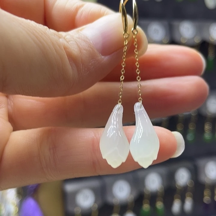 和田玉18K金镶嵌耳饰