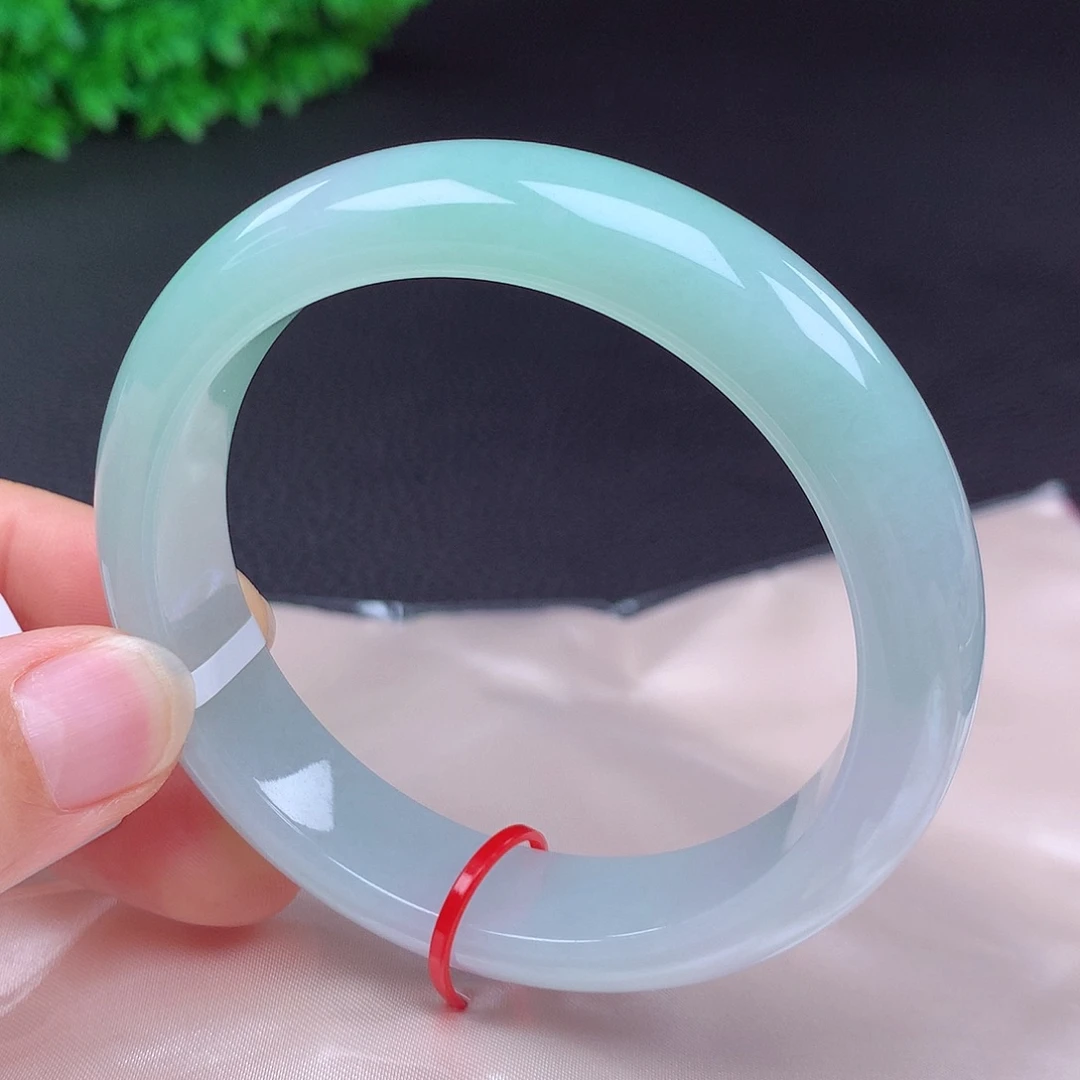 翡翠未镶嵌手镯58圈681301