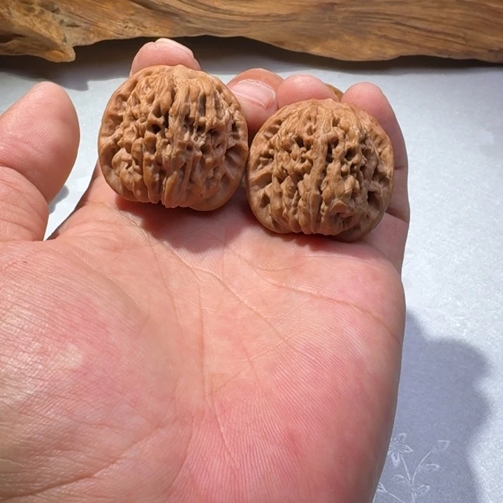 玻***了吊坠文玩核桃四座楼