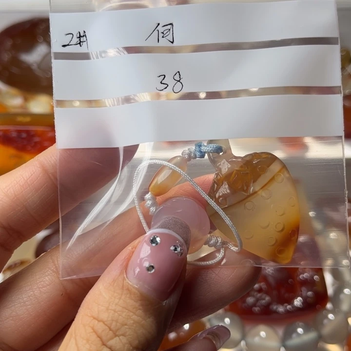 玛瑙/玉髓颈饰合金何*2