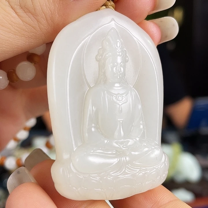 和田玉未镶嵌颈饰定制发货