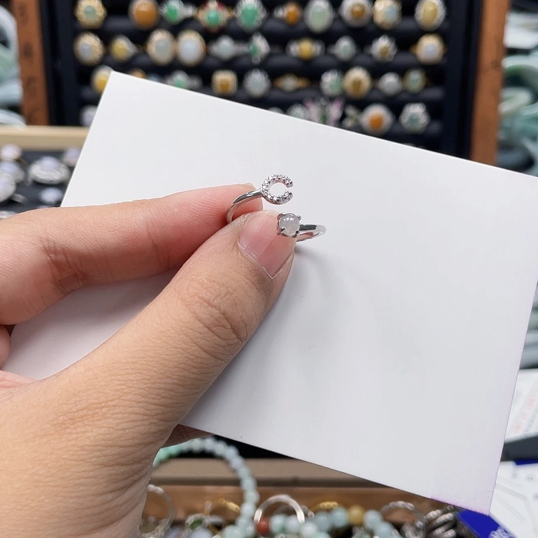 翡翠颈饰未镶嵌天然翡翠Ａ货