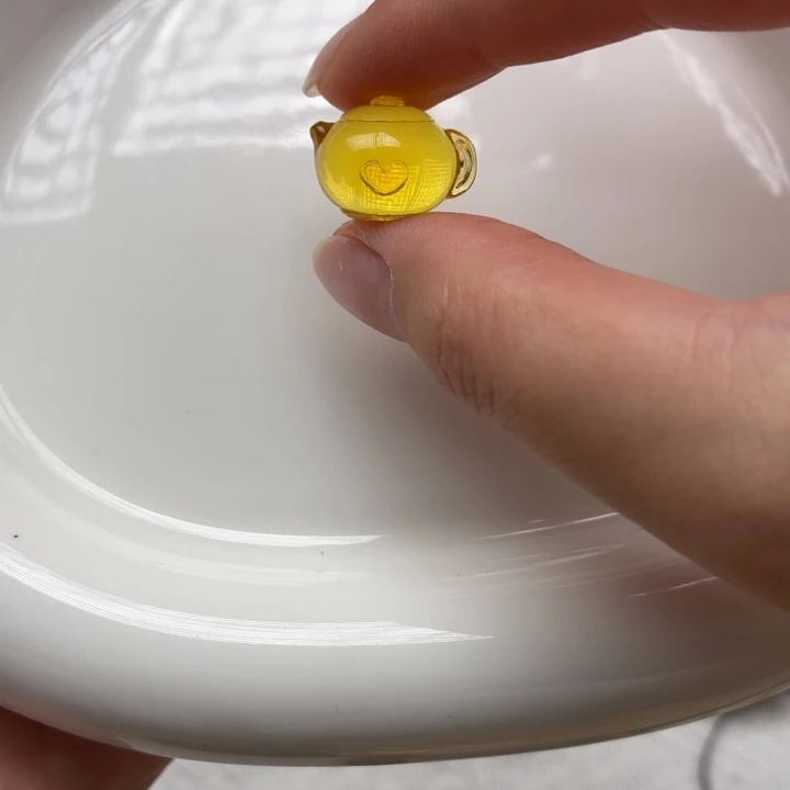 蜜蜡未镶嵌珠宝奇石