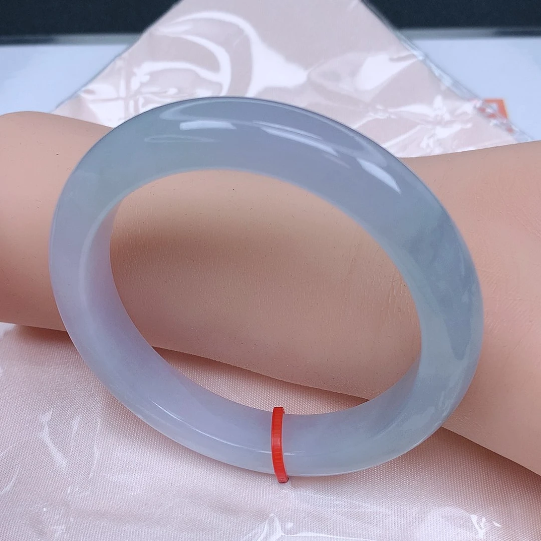 【闪购商品】未镶嵌手镯翡翠，57