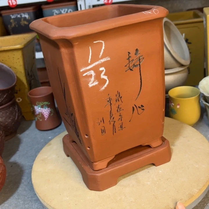 紫砂花盆紫砂花盆