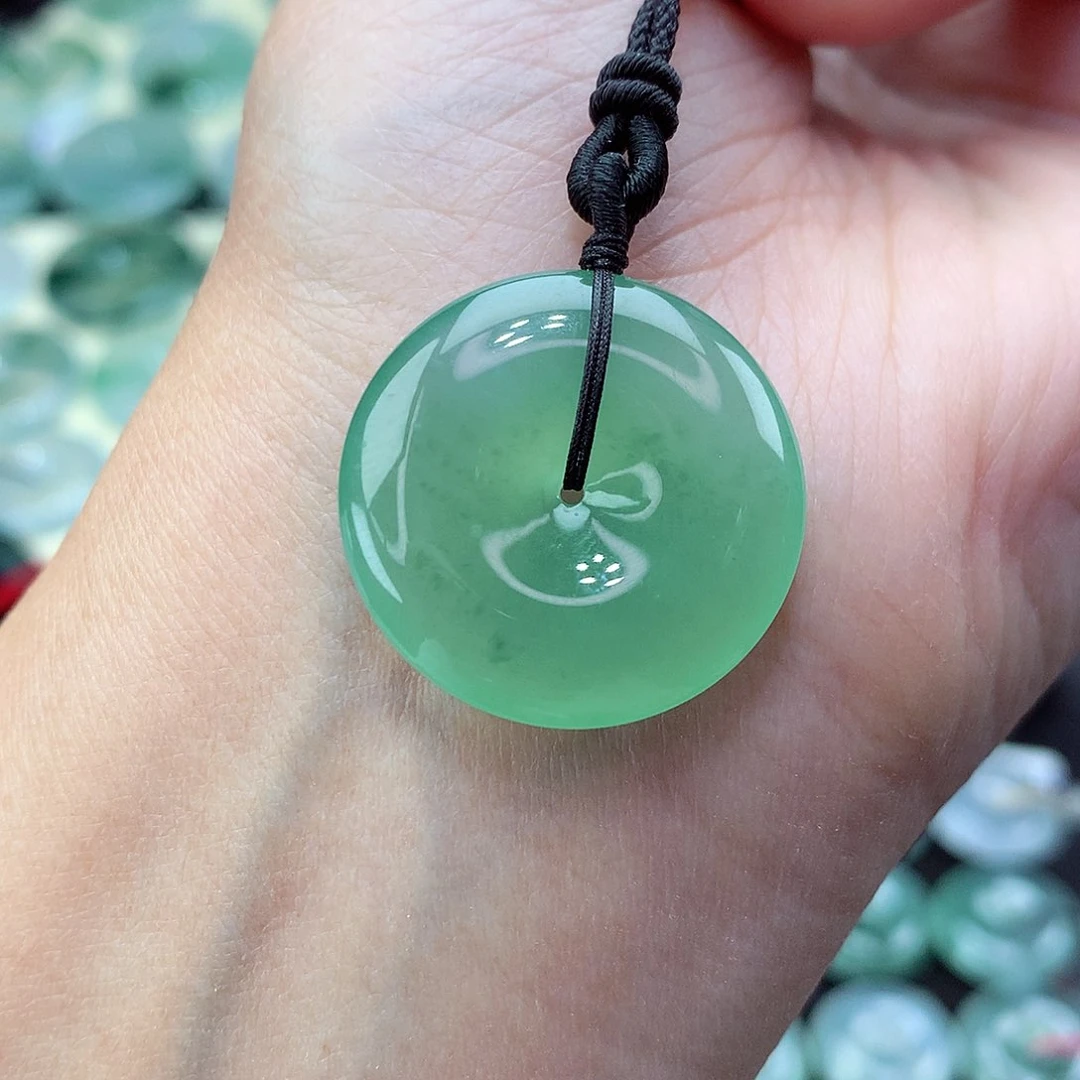 翡翠颈饰未镶嵌尺寸25.1-5.5