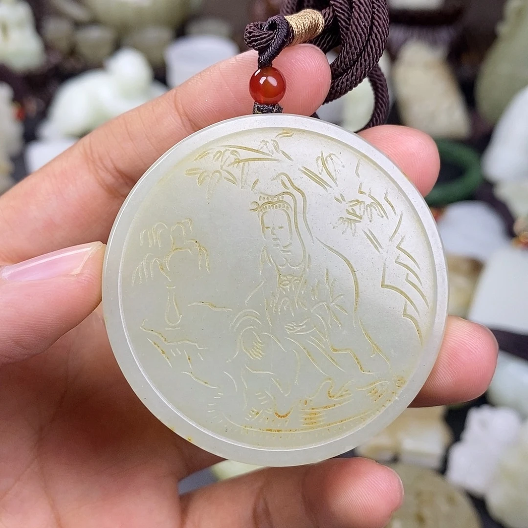 和田玉未镶嵌挂件