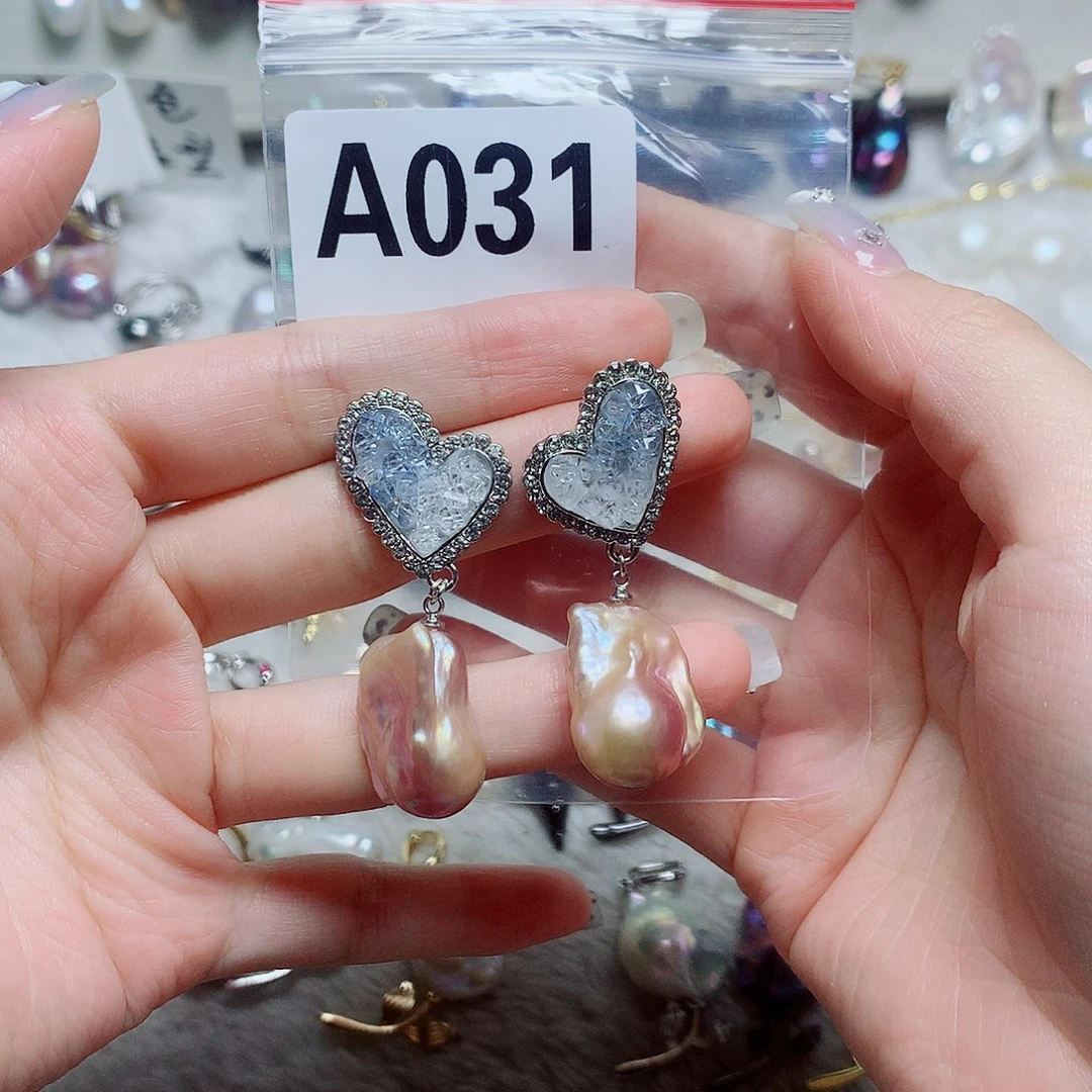 黄***华未镶嵌淡水珍珠耳饰