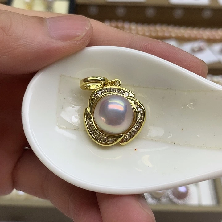 定制淡水珍珠吊坠(不含链)未镶嵌