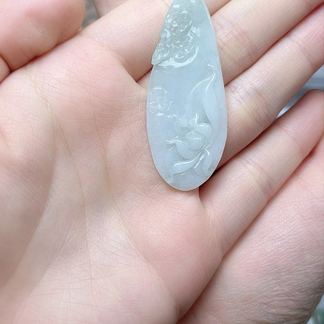 翡翠颈饰未镶嵌挂件06