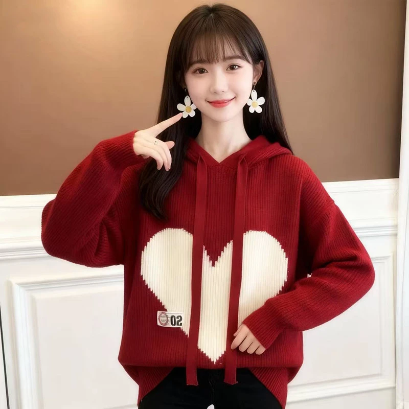 女大童红色连帽套头毛衣12-15岁秋冬女孩初中生爱心针织衫外穿