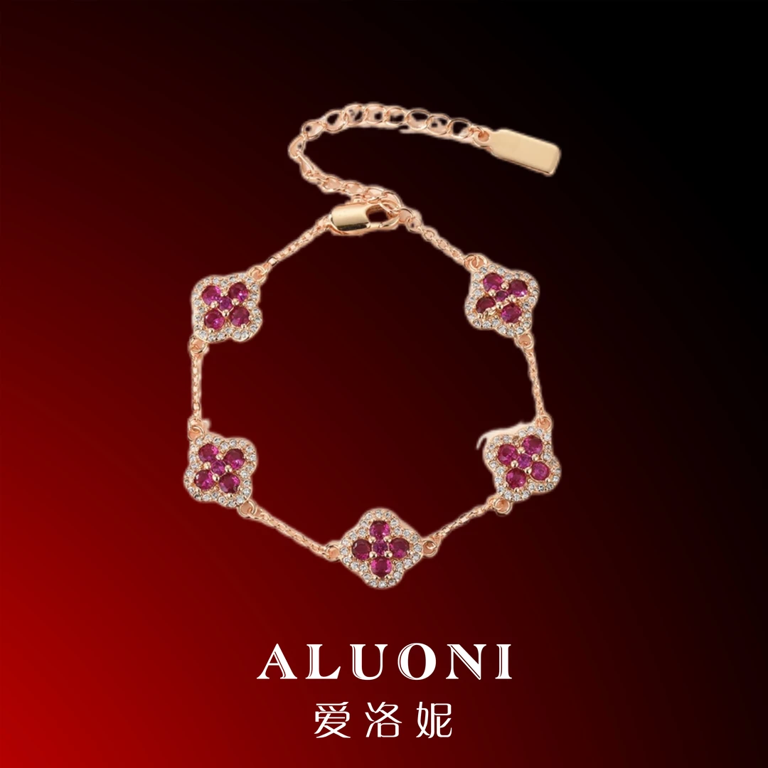 爱洛妮 轻奢镶钻四叶草百搭高级设计师款手链