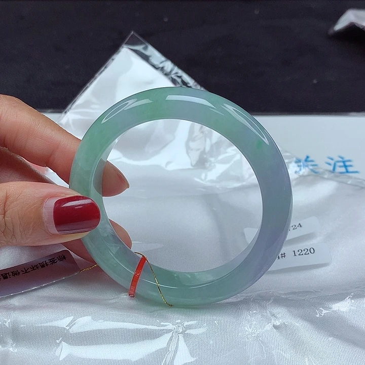 翡翠手镯未镶嵌54圈4724
