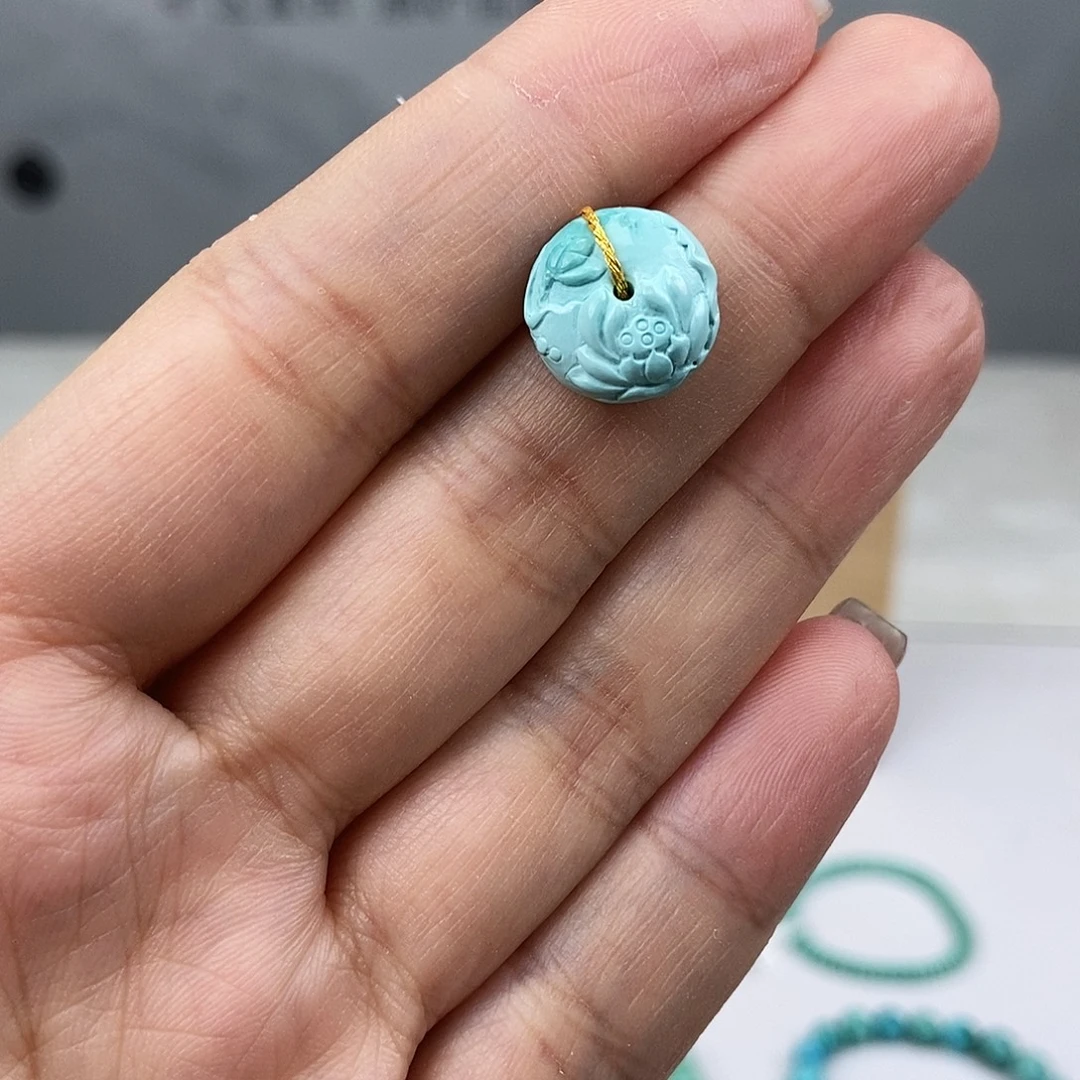 绿松石未镶嵌珠宝奇石