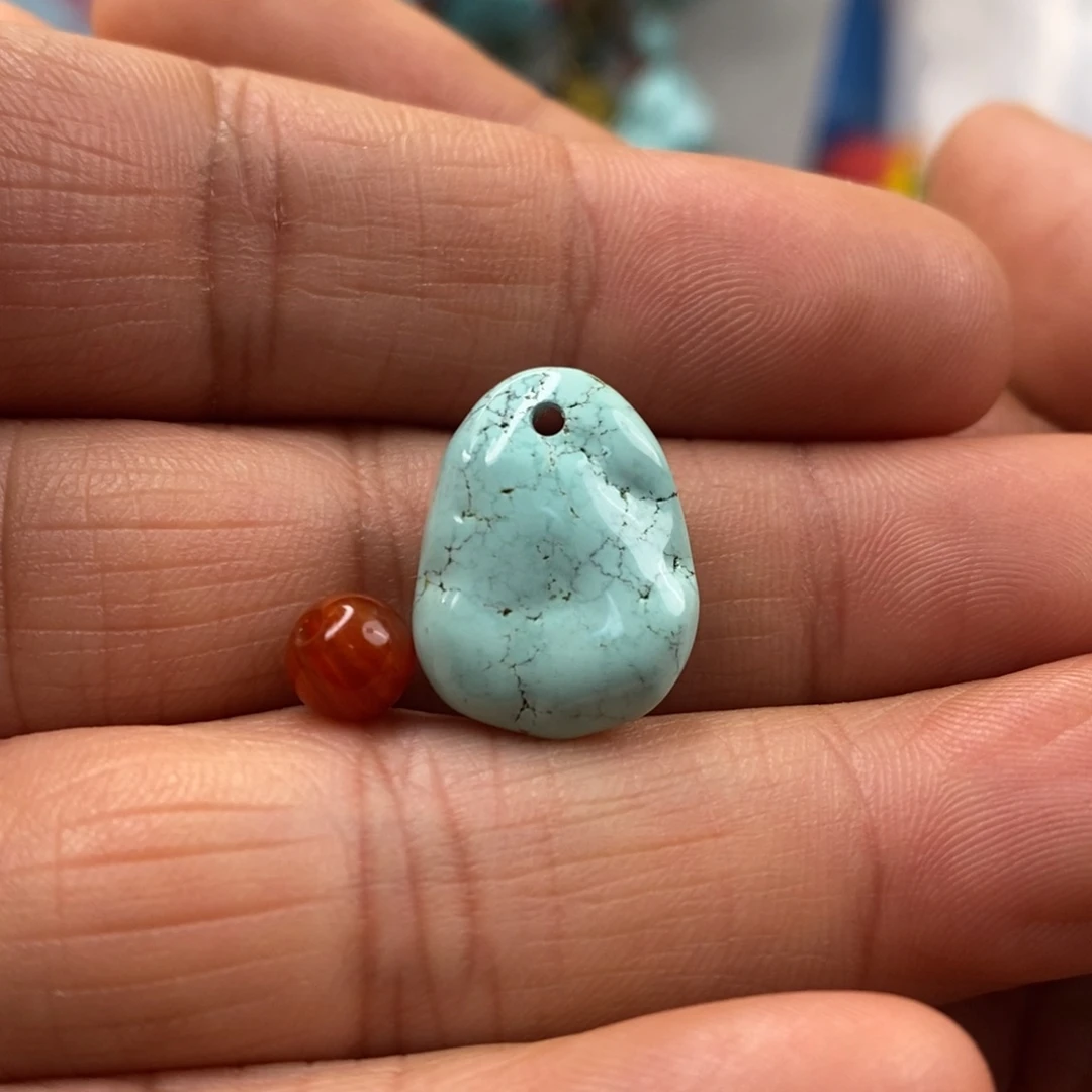 南红玛瑙未镶嵌珠宝奇石