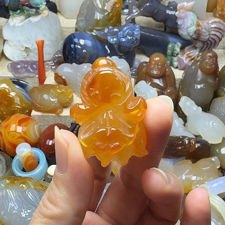 玛瑙/玉髓未镶嵌饰品