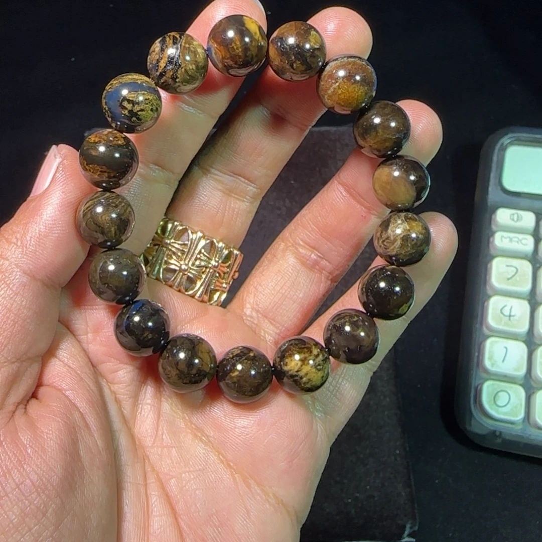 琥珀未镶嵌裸石琥珀