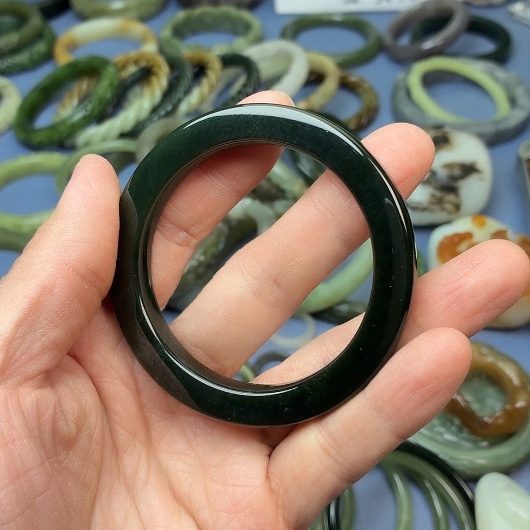 和田玉（青玉）未镶嵌手镯圈口56mm