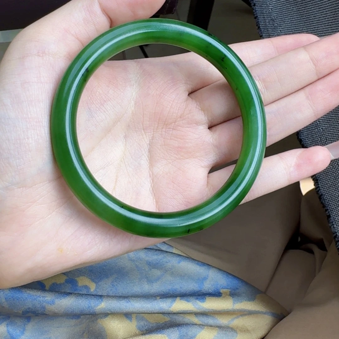 和田玉未镶嵌项链