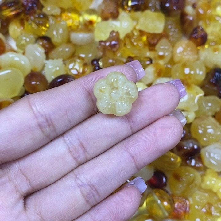 吊坠橄榄核小五瓣花137