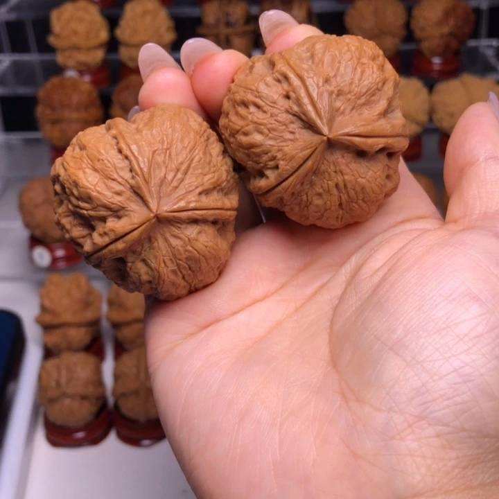 文玩核桃吊坠痴*10虎头三炸