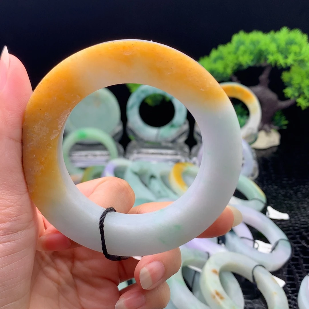 就***口未镶嵌纯天然A货翡翠定制翡翠