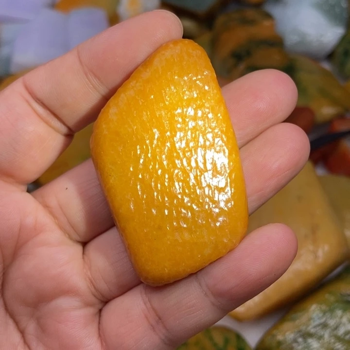 翡翠挂件未镶嵌缅甸翡翠