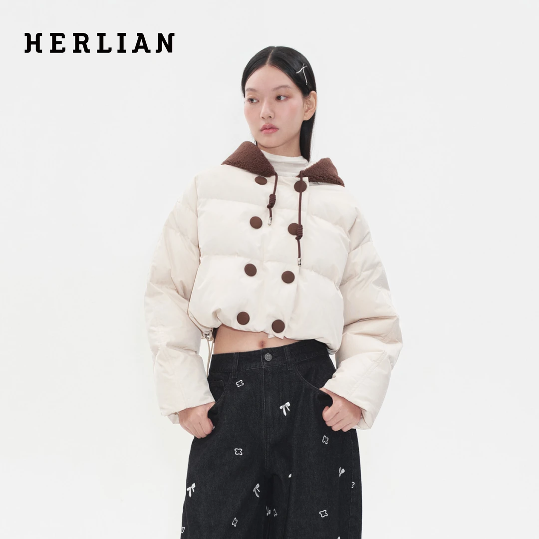 HERLIAN 2025秋季新品女士连帽双排扣短款羽绒外套