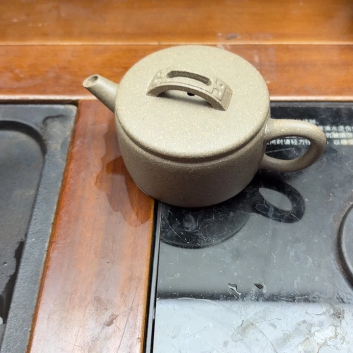 中***司紫砂茶壶原矿半手工青段汉瓦70cc