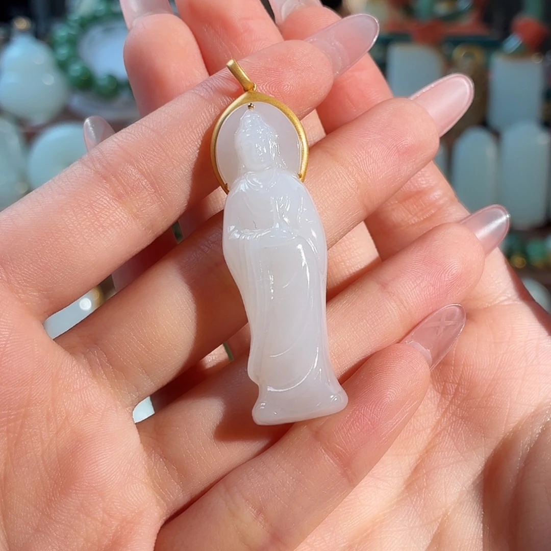 @***人和田玉18K金镶嵌颈饰T