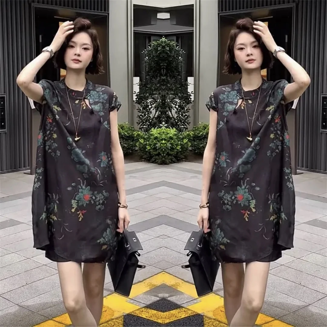 2025多巴胺夏季年轻妈妈装中式国风两件套新款套装时尚上衣短裤女