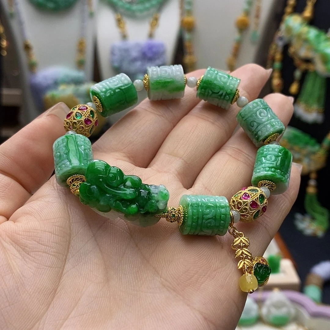 翡翠未镶嵌颈饰天然