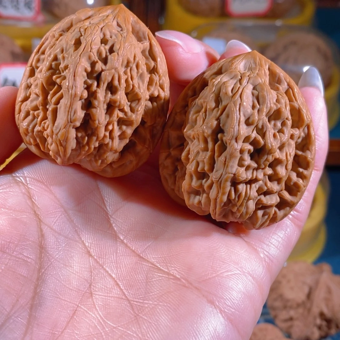 吊坠文玩核桃虎头王