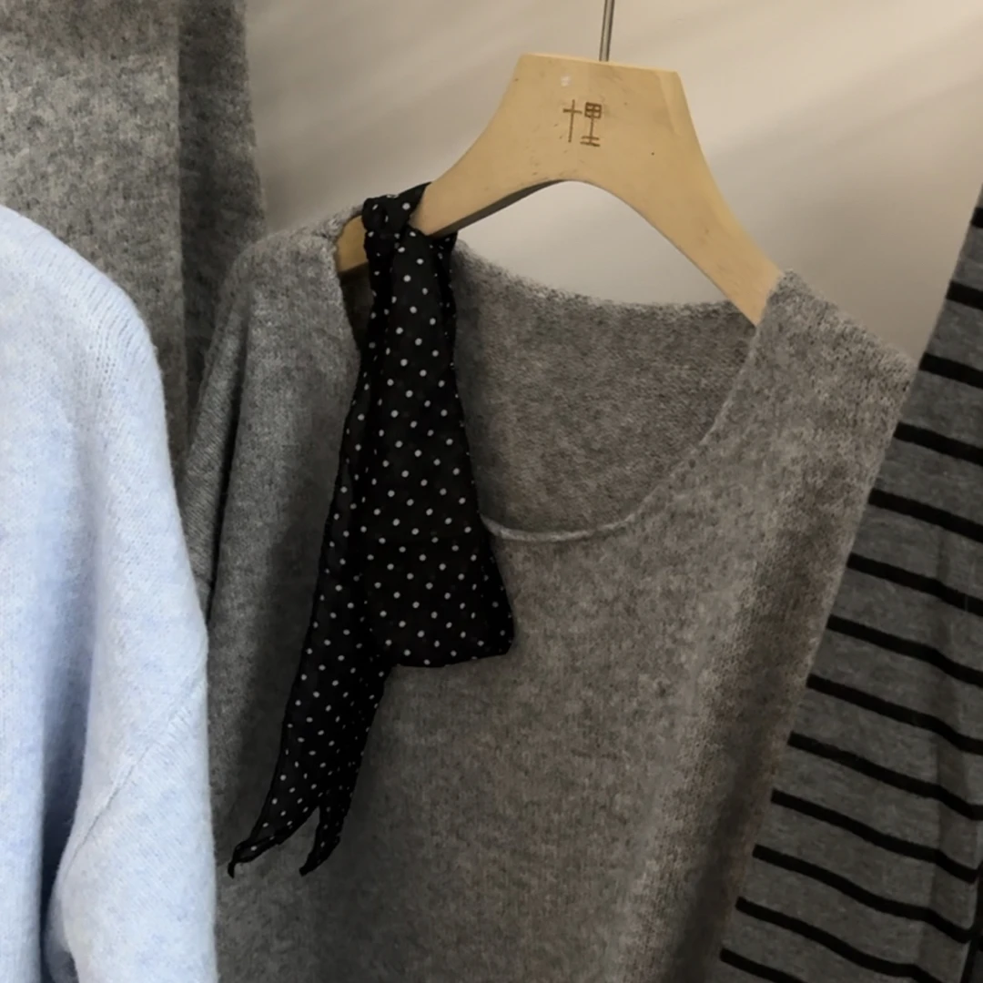 禾安  韩系宽松毛衣135斤内(不带丝巾)