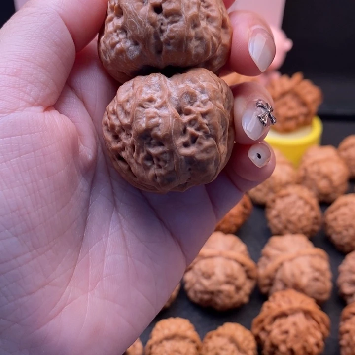 文玩核桃把件文玩核桃把件38蛤蟆头