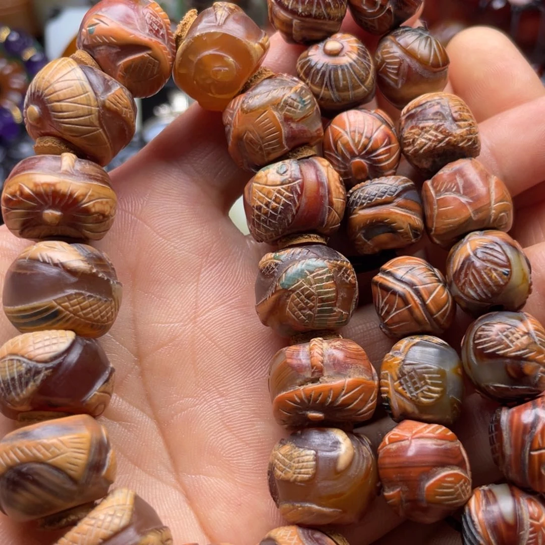 玛瑙/玉髓颈饰未镶嵌钱*