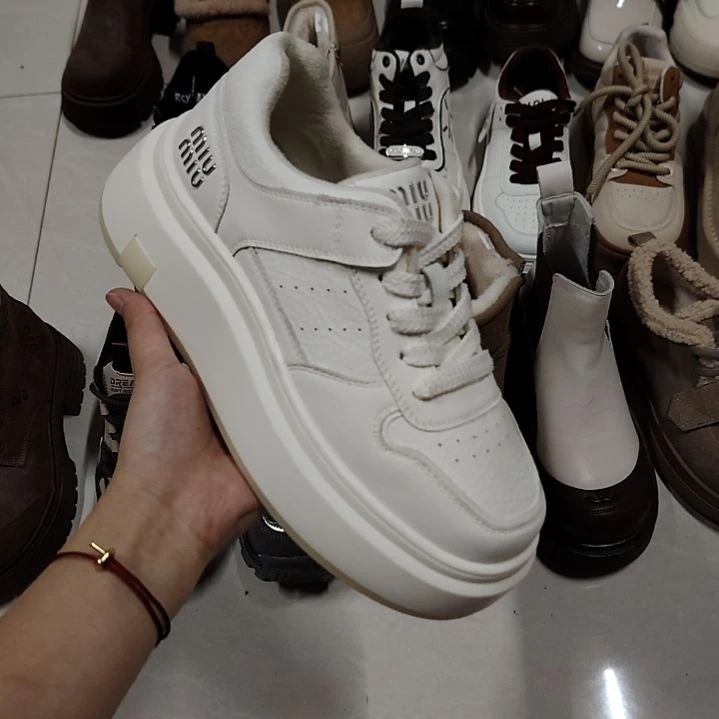 35.37-40下单备注尺码 白色