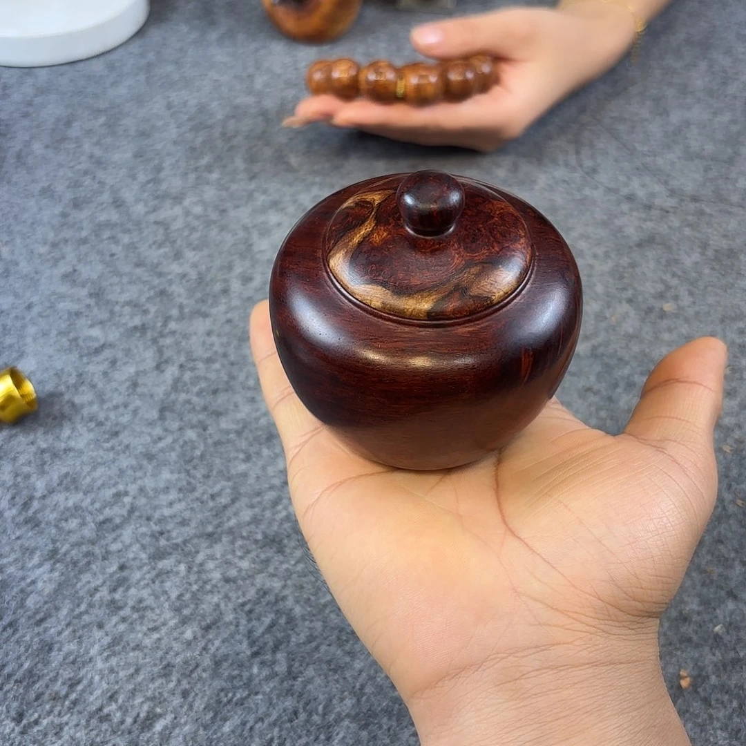 黄花梨/降香黄檀紫油梨把玩罐 茶叶罐