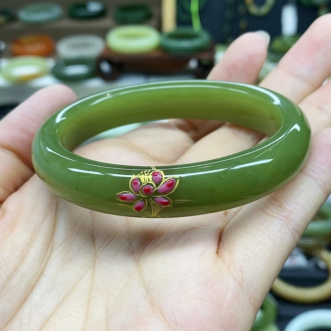 【闪购商品】未镶嵌手镯和田玉
