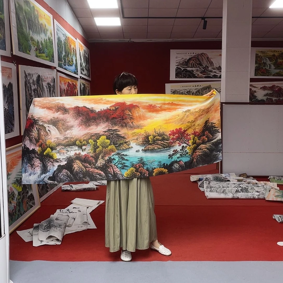 锦绣山河，180x70无落款，喜欢去拍