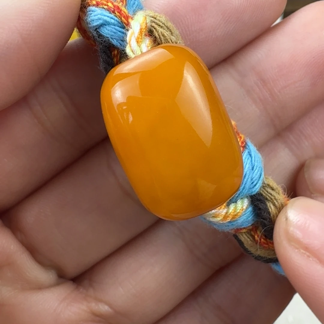 蜜蜡未镶嵌珠宝奇石藏风 21.8×15×12.4mm