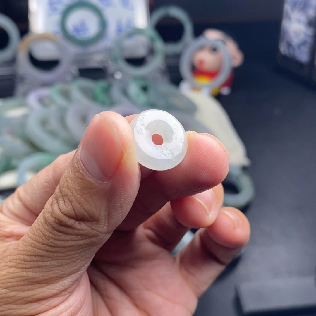 大***Q定制翡翠正圈未镶嵌