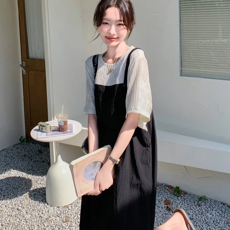 设计感拼色假两件背带连衣裙女夏季韩版宽松遮肉显瘦裙子短袖T恤