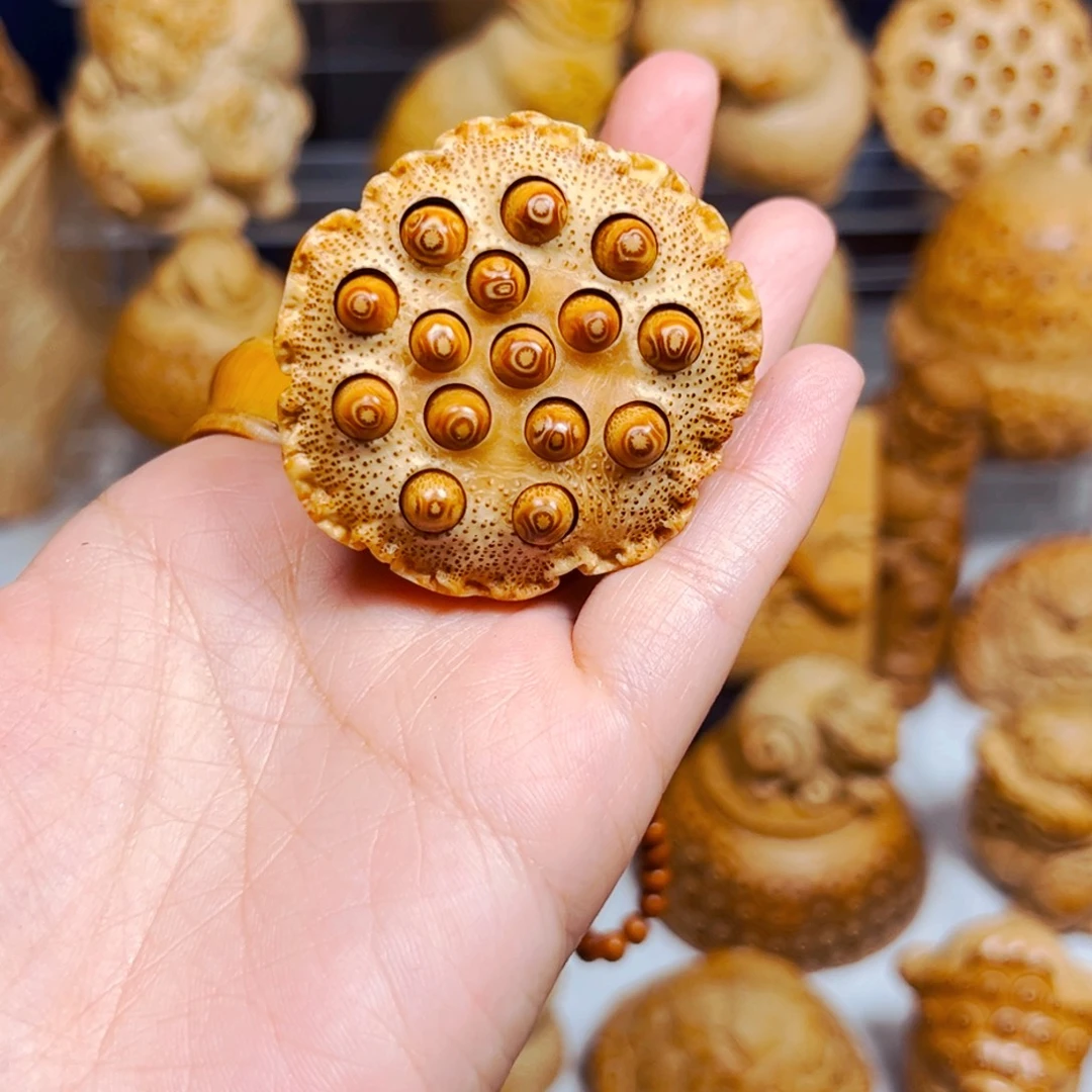 春***茶竹根雕竹雕莲蓬。