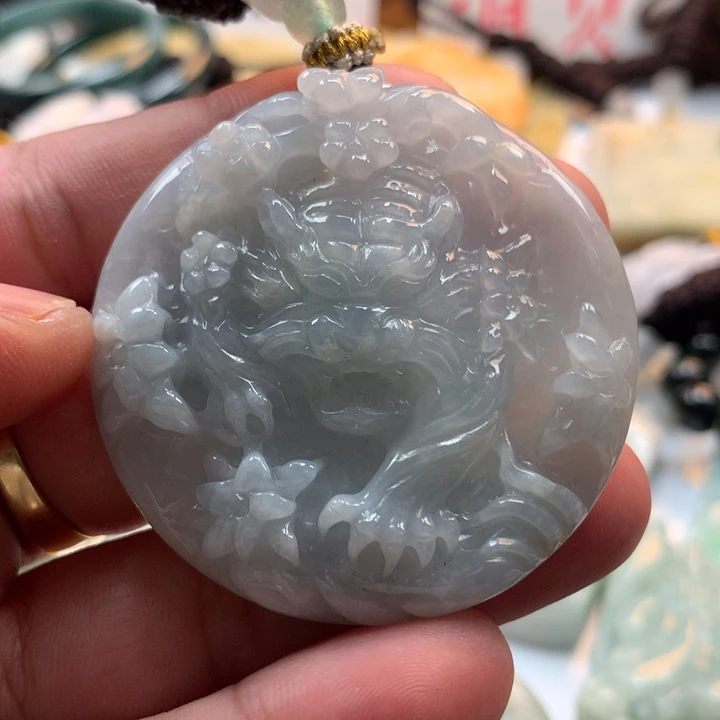 翡翠未镶嵌颈饰保真天然a货翡翠
