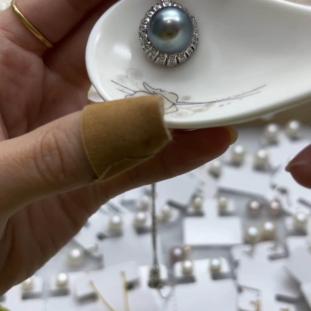 银S925镶嵌海水珍珠吊坠(赠链)