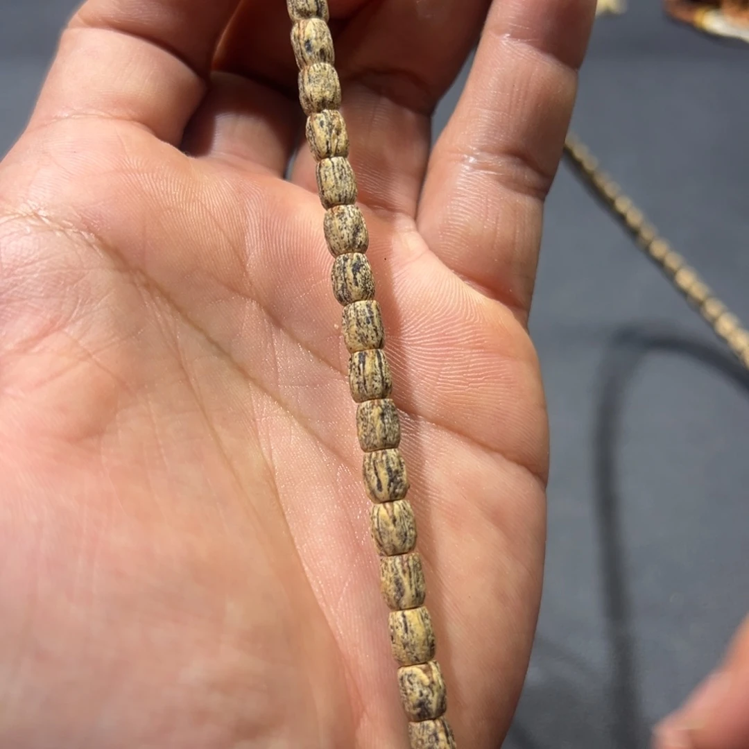 柏香籽/百香籽吊坠A70